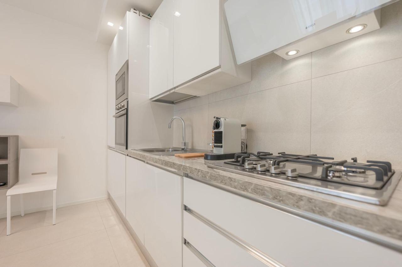 Residence Luxury Elisabeth Con Posto Spiaggia Incluso Caorle Exterior foto